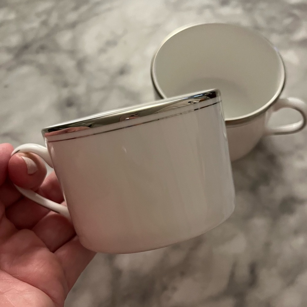 Kate Spade Lenox White and Silver Set of Cups - Library Lane Platinum